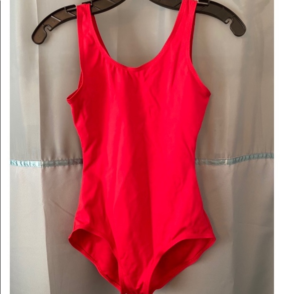 Red capezio leotard like new!